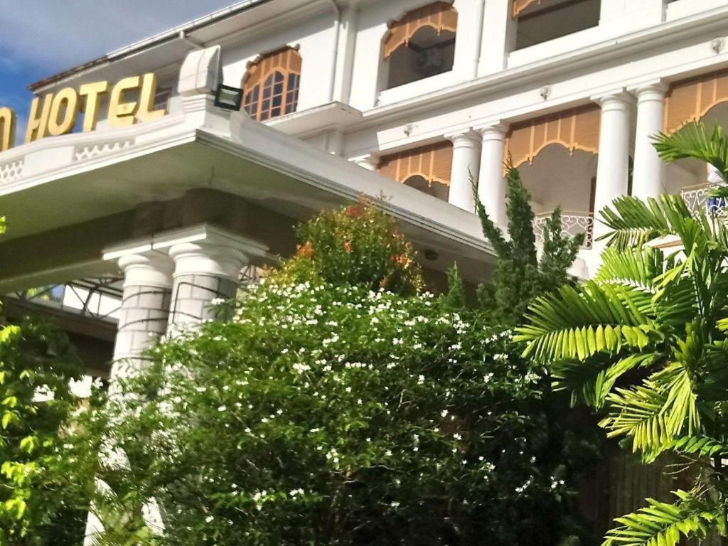 Yuzana Garden Hotel Янгон Экстерьер фото