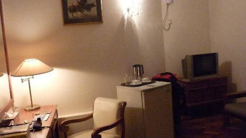 Yuzana Garden Hotel Янгон Экстерьер фото