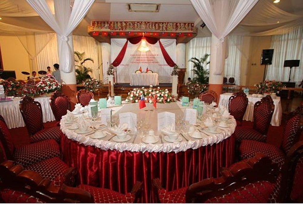 Yuzana Garden Hotel Янгон Экстерьер фото